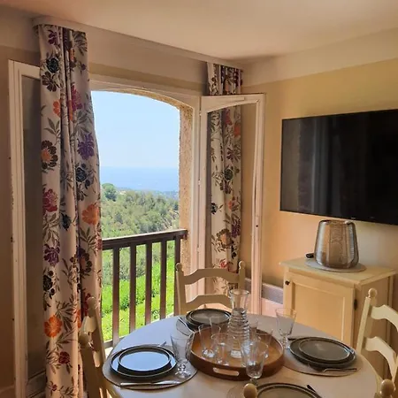 Vue Mer Golfe De Saint-tropez Les Issambres